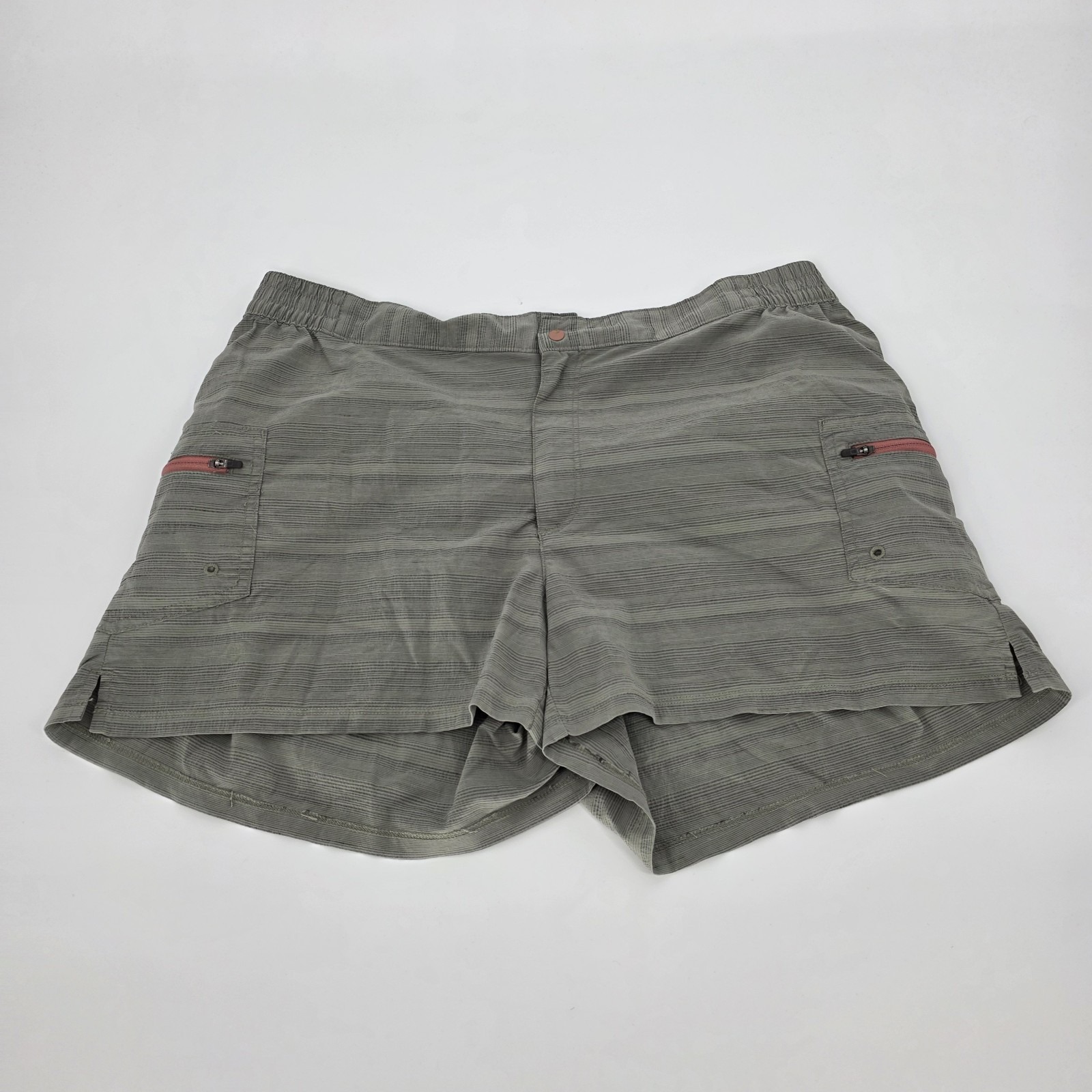 Ll Bean Shorts Mens Large Green Nylon Zip Pocket Outdoor Hiking Stretch Elastic
